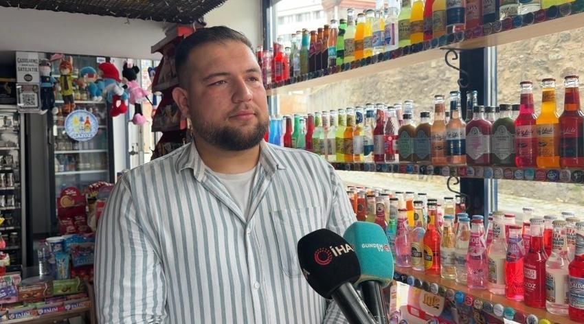 Gazoz kapakları ve şişeleriyle başlayan tutkusunu mesleğe dönüştürdü