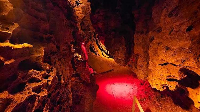 Antalya'da skandal olay! Tepkiler sonrası iptal edilen Karataş Mağarası'nda antik Yunan temalı parti geliyor!