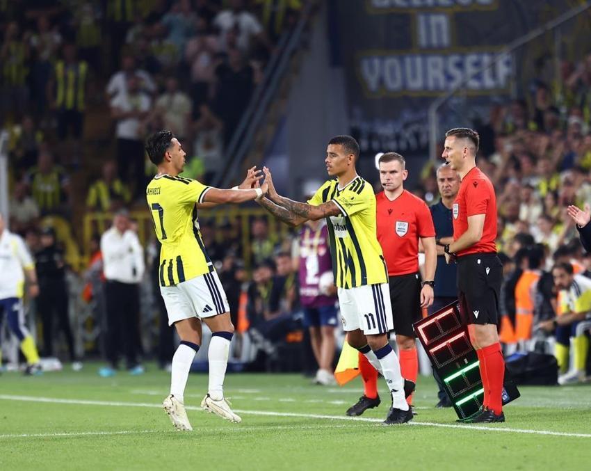 Gornik Zabrze - Fenerbahçe maçı hangi kanalda? Gornik - Fener maçı hangi kanalda? Gornik Zabrze - Fenerbahçe maçı şifresiz mi? Gornik Zabrze - Fenerbahçe maçı CANLI YAYIN var mı? Gornik Zabrze - Fenerbahçe maçı saat kaçta? Gornik Zabrze - Fenerbahçe maçı nereden izlenir? Gornik Zabrze - Fenerbahçe maçı 11'leri belli oldu mu?