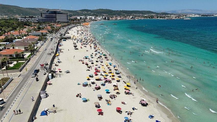 Türkiye'nin en çok tercih edilen turizm merkezi yüzde 100 doluluğa ulaştı! Hafta sonu nüfus yarım milyona ulaşıyor