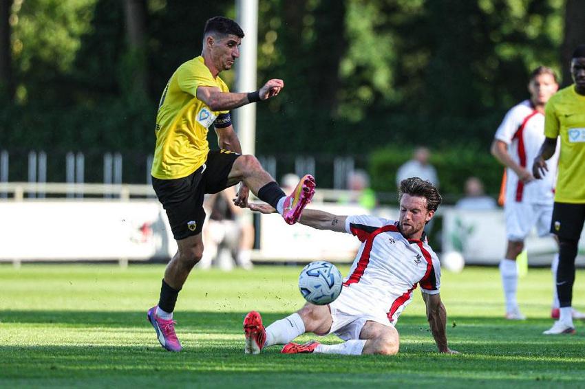 Samsunspor üçüncü hazırlık maçında AEK Athens ile karşılaştı