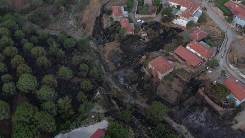 Gün ağarınca facia ortaya çıktı: Yangından geriye kalanlar görüntünlendi