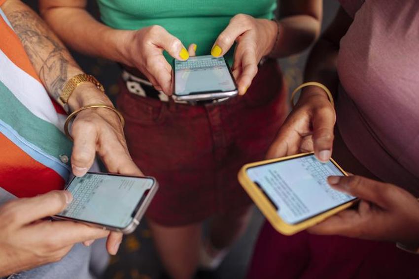WhatsApp’a yıllardır beklenen özellik geldi: Bilgisayara uygulama indirmek gerekmeyecek