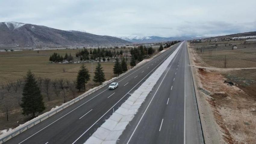 Antalya'da ulaşım kısaldı: 46 dakikalık yol 25 dakikaya indi