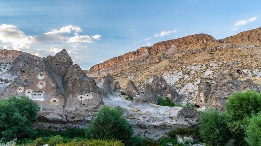 Kapadokya'nın saklı hazinesi: Soğanlı Vadisi turizmde yükselişini sürdürüyor