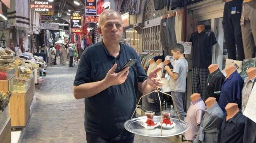 Kayseri Kapalı Çarşı'nın en küçük dükkanı ama 43 yıldır aralıksız çalışıyor!