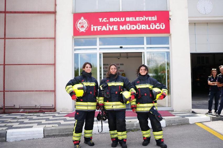 Bolu’nun ilk kadın itfaiyecileri 464 saatlik eğitimden sonra göreve başladı