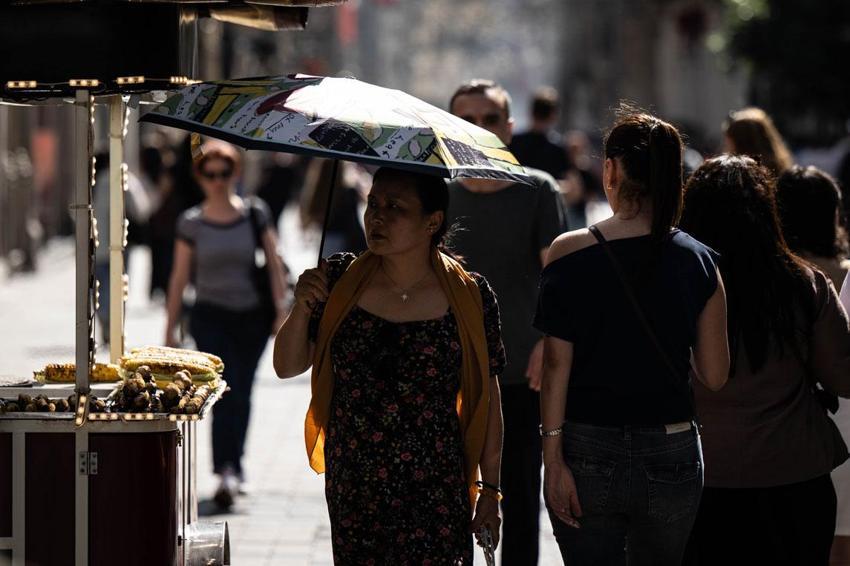 Eyyam-ı bahur sıcakları Türkiye'ye geliyor! Meteoroloji uzmanı tarih vererek uyardı