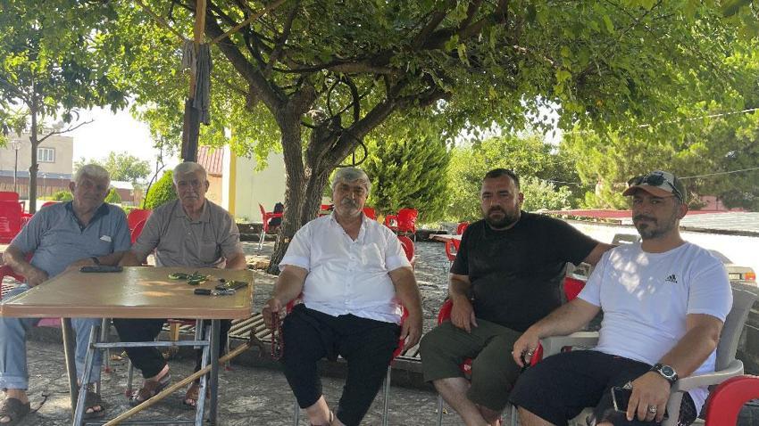 260 yıllık mahallenin simgesi yaz sıcağında doğal klima oluyor