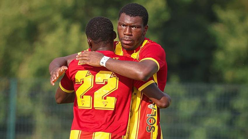 Göztepe’nin yeni gol silahı Armstrong: Slovenya kampına damga vurdu