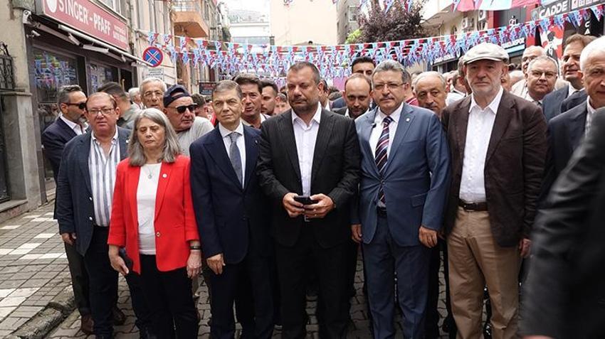 Ertuğrul Doğan: 'Bizim taşıdığımız büyük miras Trabzonspor’un şerefli armasıdır'
