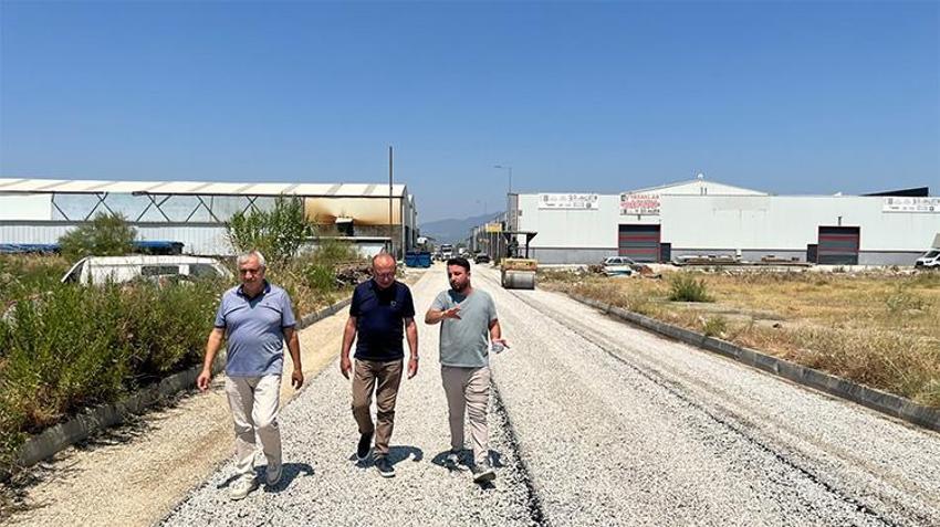 Manisa'da esnafın yüzünü güldüren hamle: 16 sokak sil baştan!