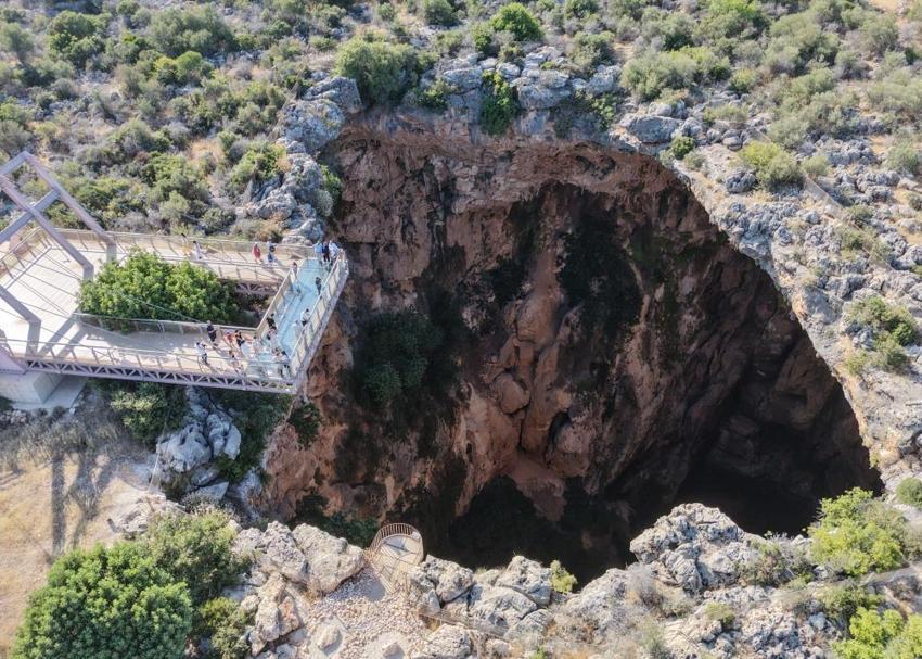 Mersin'e giden akın ediyor: 452 Basamak aşağıya inenler buzdolabı gibi diyor!