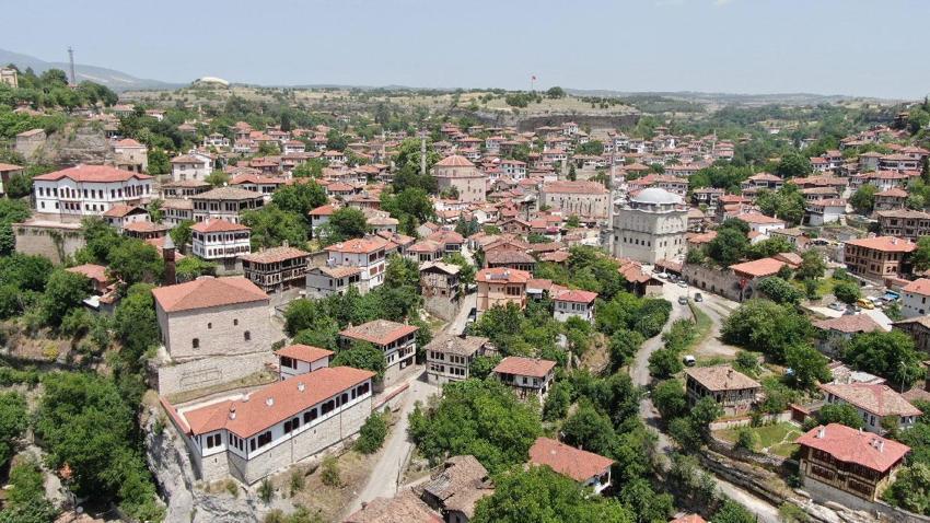 UNESCO Dünya Miras Listesindeki Safranbolu'da yılın ilk 6 ayında 104 bin 258 kişi konakladı