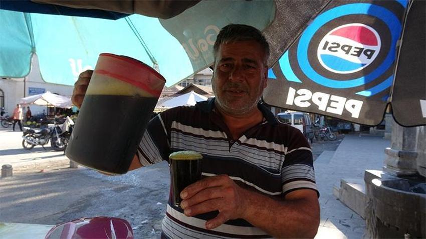 Sıcaklar bastırdı, satışlar patladı! Kilis'in 'milli içeceği' kapış kapış gidiyor, bardağı 15 TL