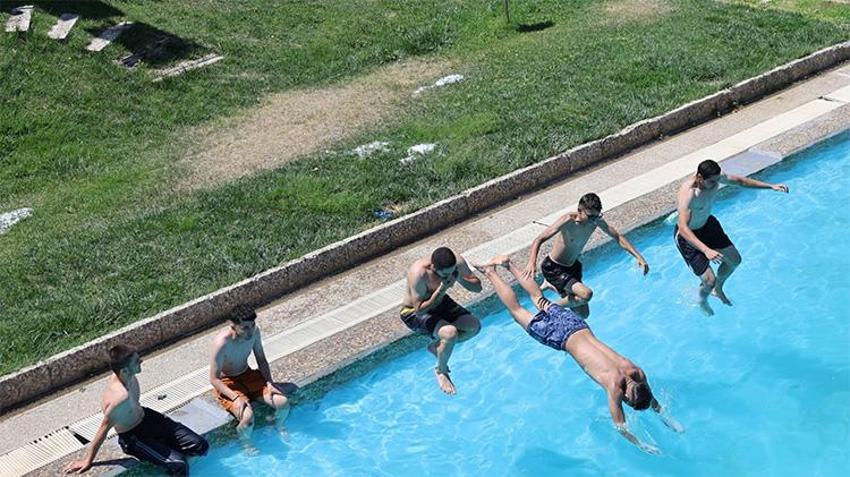 Eskişehir’de beklenen gün geldi: Kentpark yapay plajı ve olimpik havuz bugün açılıyor!