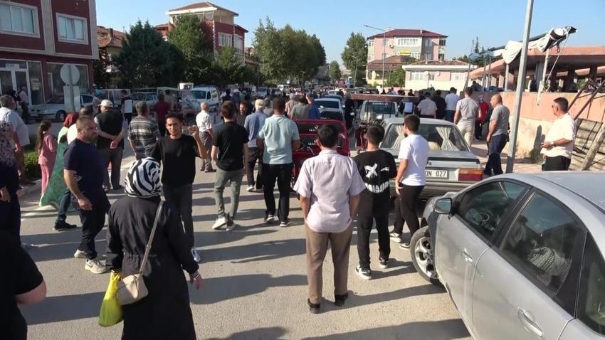 Bir kamyon ürünü bedava dağıttı! Duyan oraya koştu: Tonlarca ürün 10 dakikada tükendi