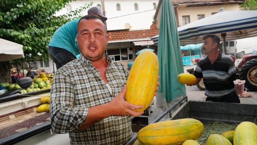 Yıllar sonra tavan arasında bulup yeniden ürettiler! Tadını bilen hasat başlar başlamaz köye akın ediyor