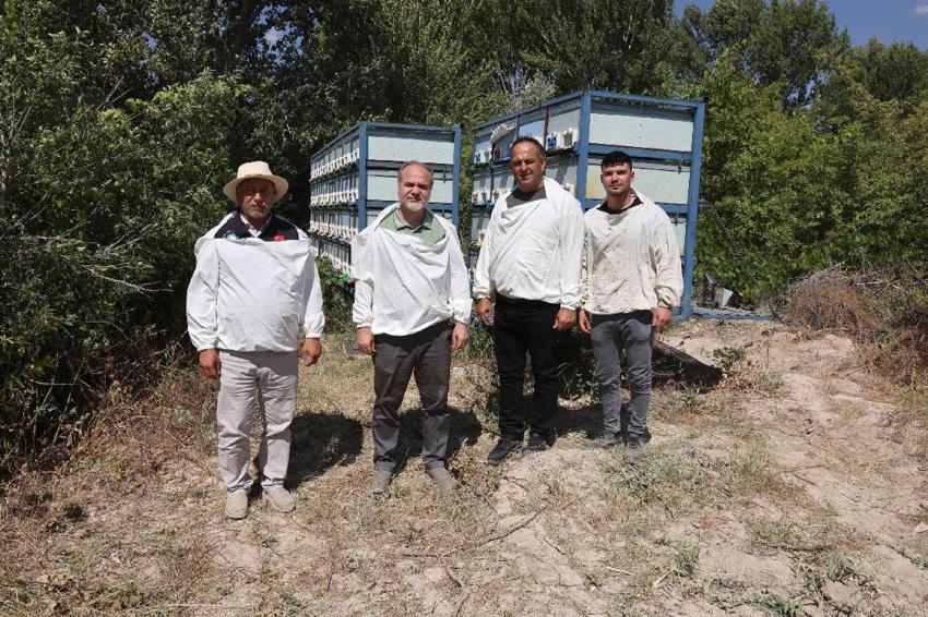 Niğde'de arıcılıkta rekor kırıldı: 3 tona yakın kaliteli bal hasadı gerçekleştirildi