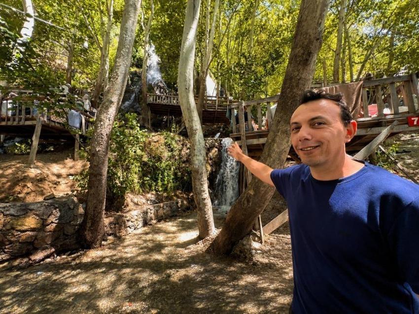 Kahramanmaraş'ta sıcaklardan kaçanlar orada koştu: Savruk Şelalesi'ne ziyaretçi akını!
