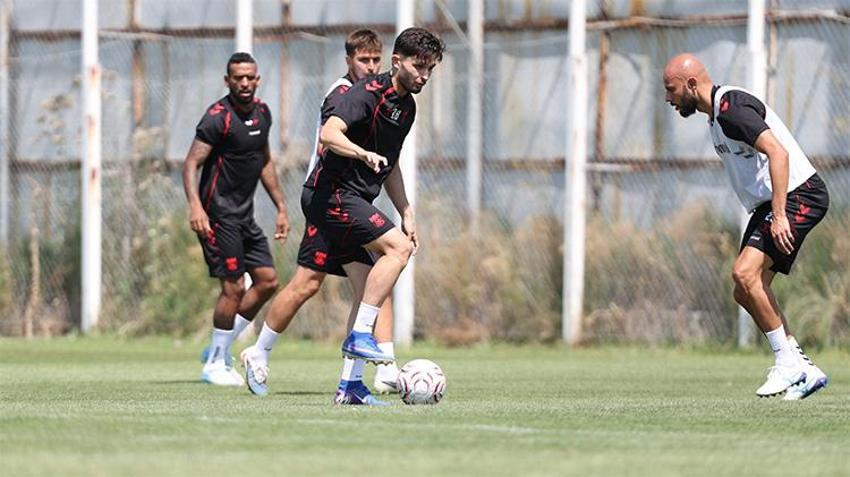 Yiğidolar'da derbi mesaisi: Sivasspor, Kayserispor maçına odaklandı
