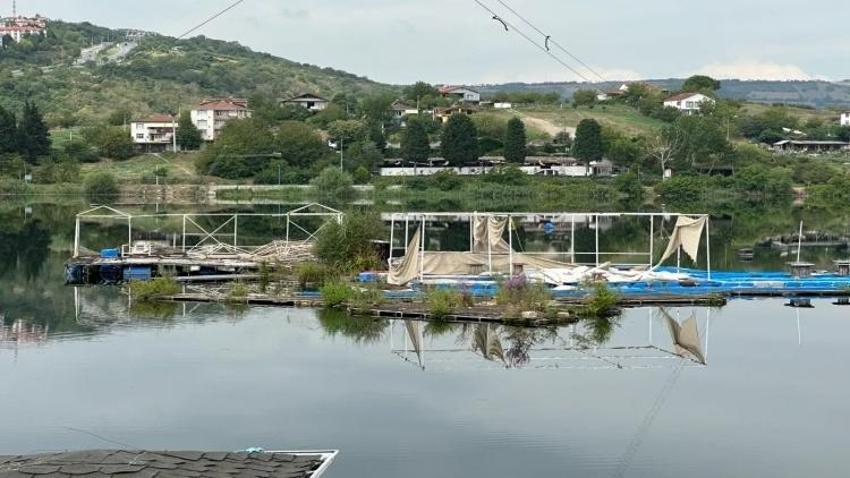 İzmit’in cazibe merkezi olacaktı, kaderine terk edildi Gölkay Park’ta içler acısı manzara