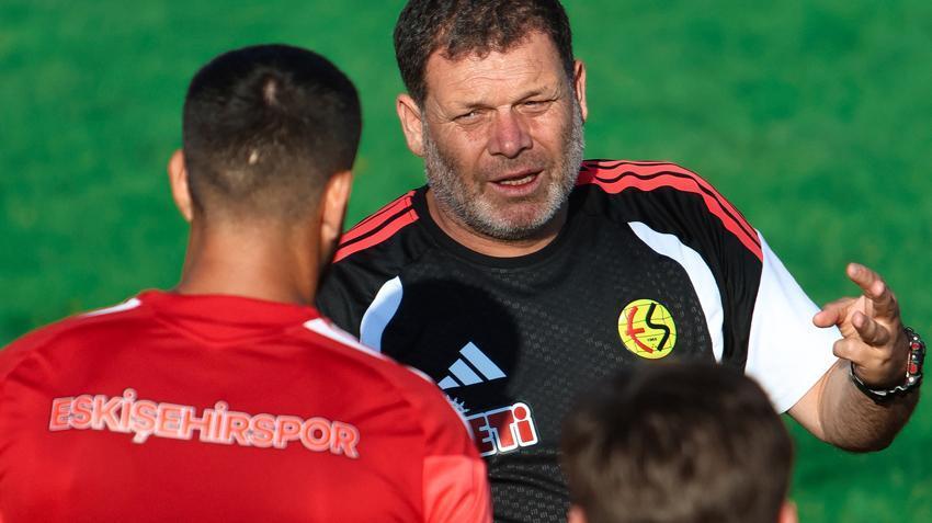 Eskişehirspor’da Hakan Şapcı kestirip attı: 4-5 hafta bekleyin demeyeceğiz