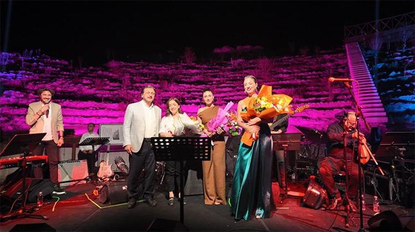 1800 yıllık tarihi mekânda unutulmaz gece: İznik Roma Tiyatrosu’nda müzik ziyafeti!
