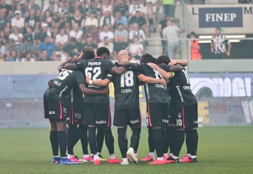 Beşiktaş'ın rakibi belli oldu mu? Beşiktaş, UEFA Avrupa Ligi'nde play-off turunda hangi takımla eşleşti? Beşiktaş play-off turunda hangi takımla karşılaşacak? Beşiktaş'ın rakibi hangi takım oldu?