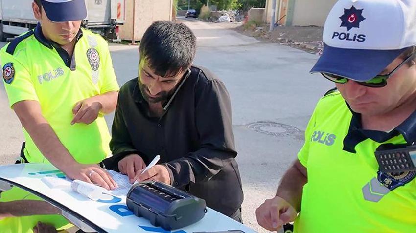 Erzurum'da düğün konvoyuna giren vatandaş korna çaldığı için pişman oldu: 'Bundan sonra haram olsun'