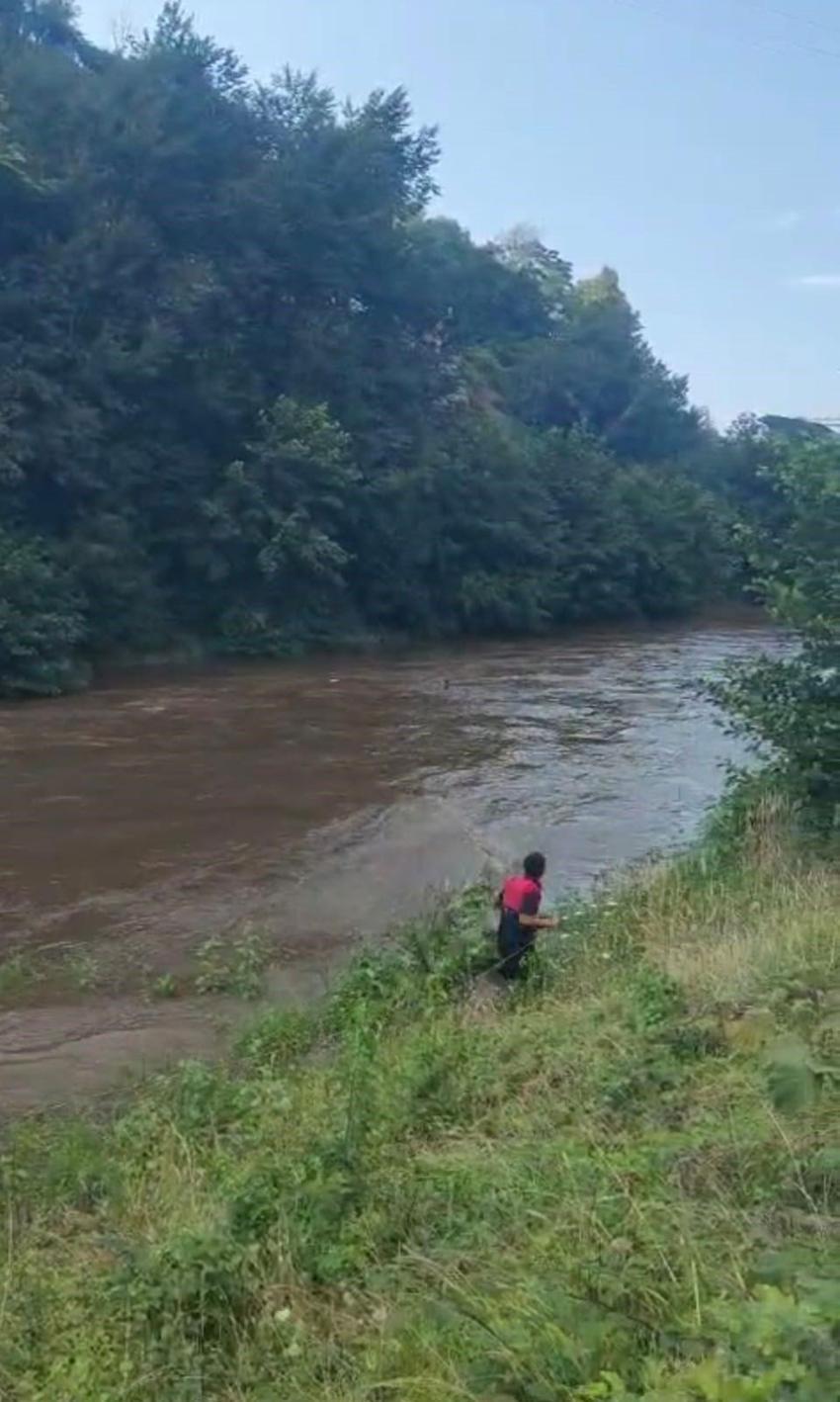 Giresun'da etkili sağanak felakete dönüştü! Sele kapılan anne ve 2 kızı kayboldu