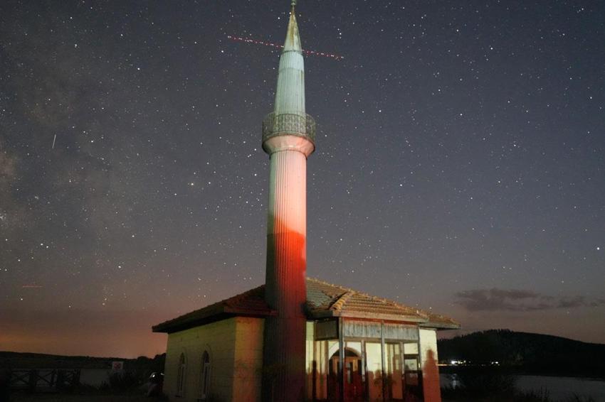 Perseid meteor yağmuru heyecanı Bolu’da yaşandı