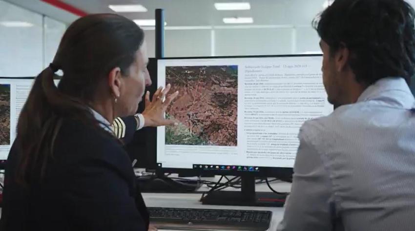Güneş tutulması için İspanya'dan özel uçuş; 10 bin metreden canlı yayınlandı