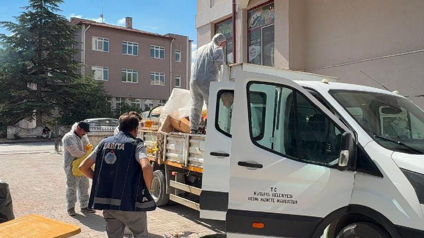 Emekli profesörün iki dairesinden çıkanlar görenleri şoke etti: 4-5 yıldır topluyor