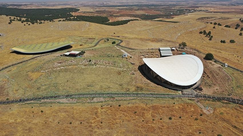 Şanlıurfa Göbeklitepe'de ilk kez ortaya çıktı! Sadece tapınak değilmiş, yeni kazıda deşifre oldu