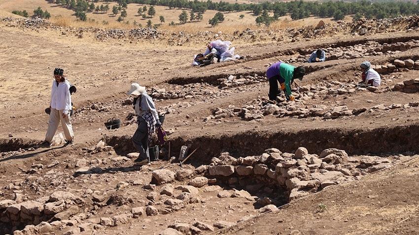 Şanlıurfa Göbeklitepe'de ilk kez ortaya çıktı! Sadece tapınak değilmiş, yeni kazıda deşifre oldu
