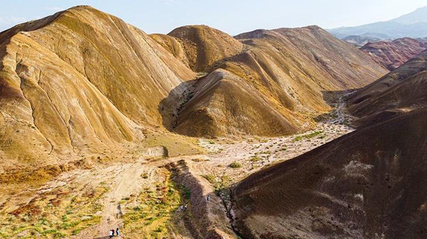 Mars yüzeyi değil Türkiye: Dünyada 6 yerde var biri Iğdır'da! 'Yağmur yağınca renk değiştiriyor!'