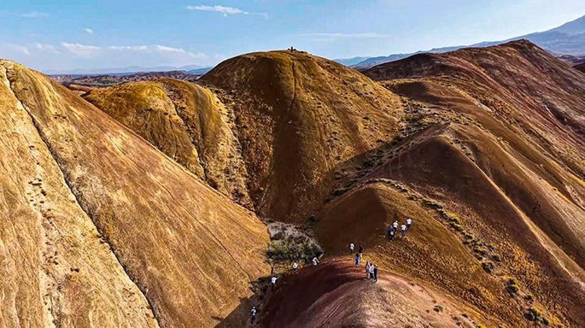 Mars yüzeyi değil Türkiye: Dünyada 6 yerde var biri Iğdır'da! 'Yağmur yağınca renk değiştiriyor!'