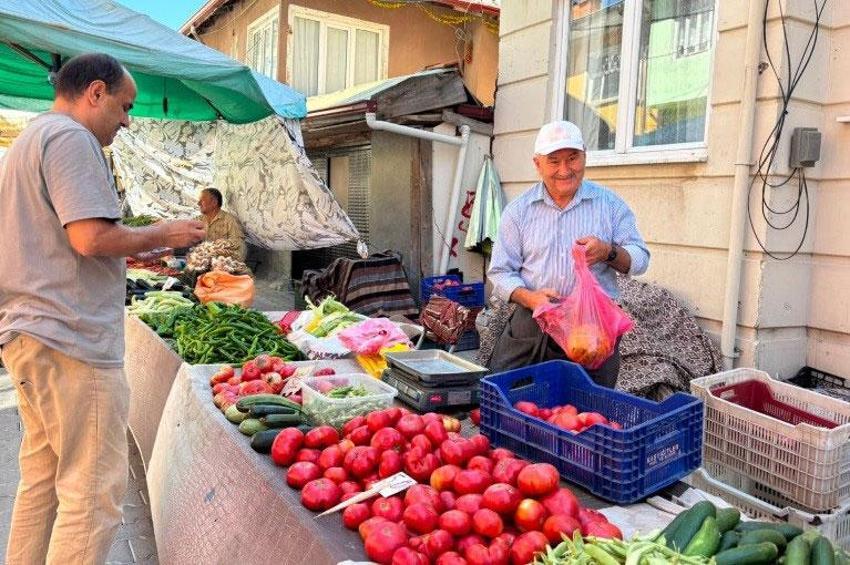 Tavşanlı’nın aroması ve lezzetiyle meşhur Kışlademirli kavunu pazara indi