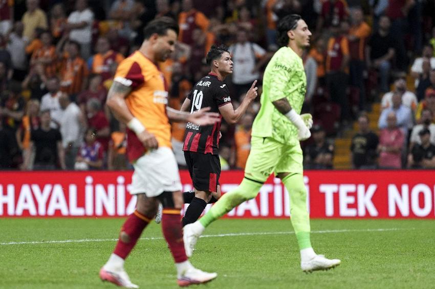 Süper Lig'in açılış maçında Galatasaray, Arca Çorum karşısında puanı son dakikada aldı