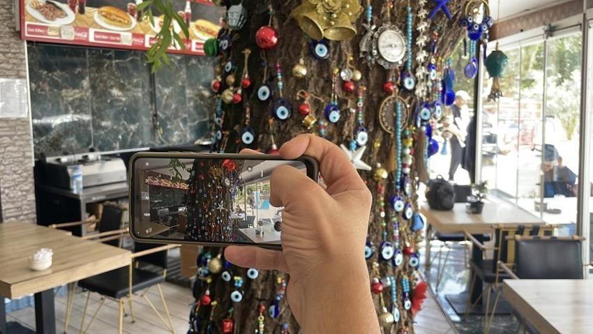 Sivas'ta kesmeye kıyamadı, dükkanın sembolü oldu!