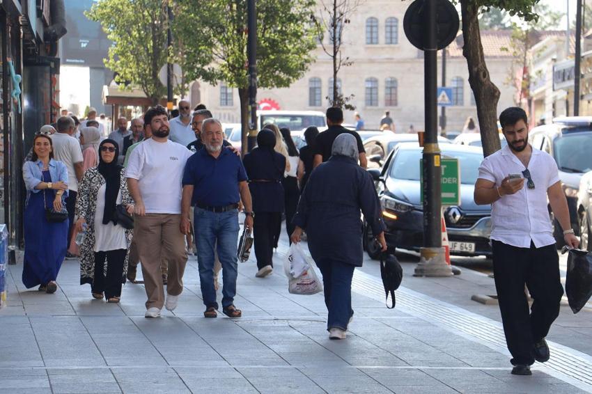 Avrupa'da bozulan ekonomi Sivas esnafına yansıdı: Sivaslı gurbetçiler Sivas'ı tercih etmiyorlar