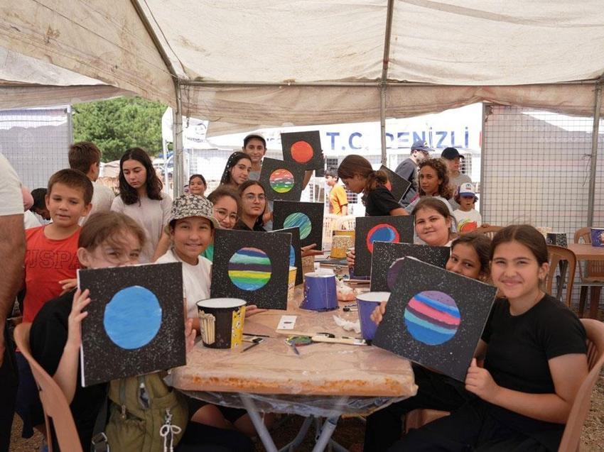 Denizli'de binlerce kişi ‘Karanlık Bölge’de buluştu! Türkiye’nin dört bir yanından geldiler
