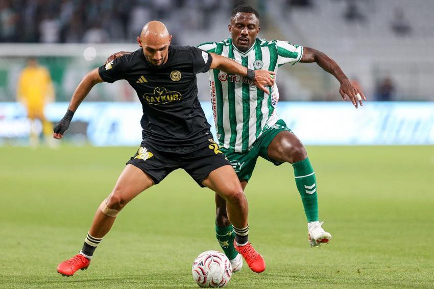 TÜMOSAN Konyaspor - Çaykur Rizespor maçında 3 puanı getiren gol 90+7'de penaltıdan geldi