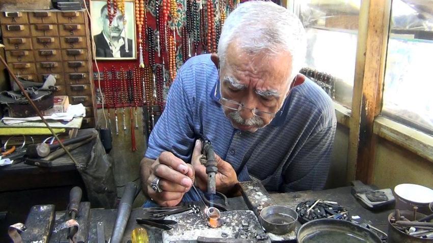 Çorum'da 57 yıllık ustadan bozulan ürünlerin değiştirilmesine tepki: Önce tamirini araştırın
