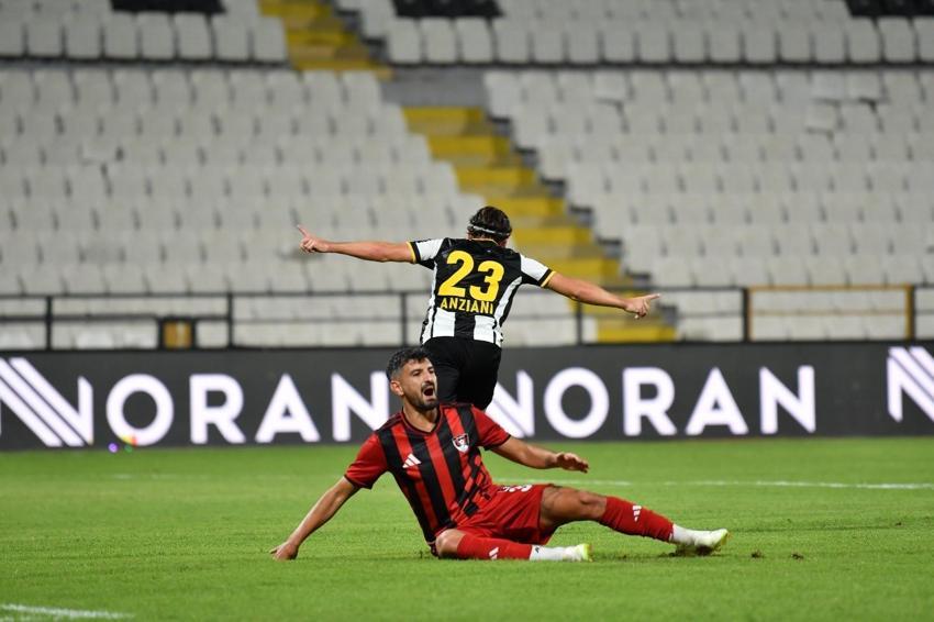 Manisa FK - Vanspor FK maçında gol yağmuru vardı