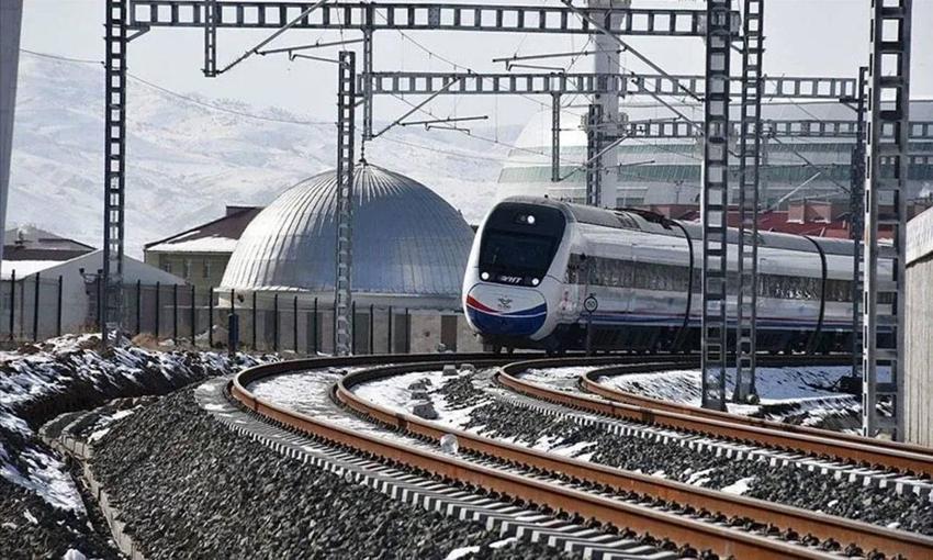 YHT bilet fiyatlarına zam geldi! 2026 YHT bilet fiyatları ne kadar oldu?