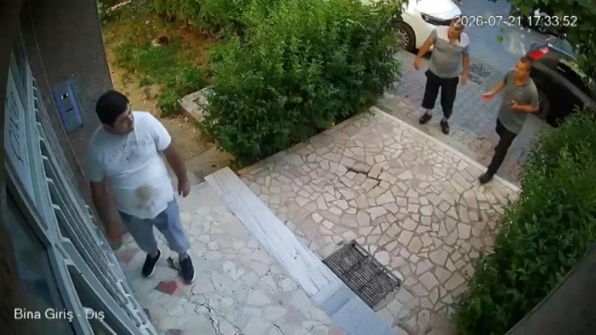 Sultangazi’de takıntılı olduğu kadının annesini bıçakladı!: 'Bu insan dışarı çıktığında da durmayacak'