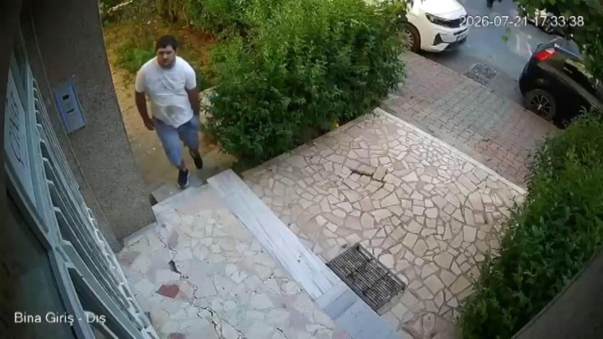 Sultangazi’de takıntılı olduğu kadının annesini bıçakladı!: 'Bu insan dışarı çıktığında da durmayacak'