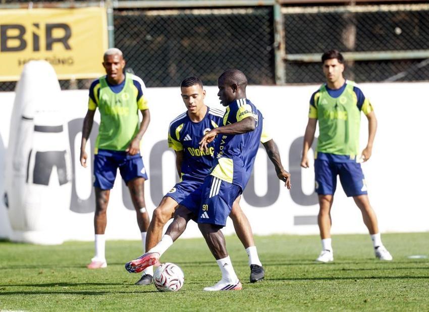 FENERBAHÇE OLYMPIQUE LYON MAÇI NE ZAMAN, HANGİ KANALDA? Fenerbahçe'nin maçı ne zaman, şifresiz mi? FB-Lyon karşılaşması hangi kanalda, şifreli mi? İşte muhtemel ilk 11'ler